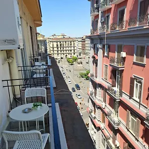 Napoli Central Bed & Breakfast Naples